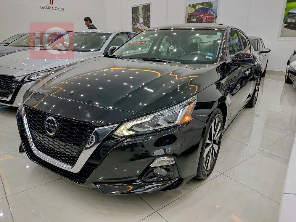 نیسان ئەلتیما